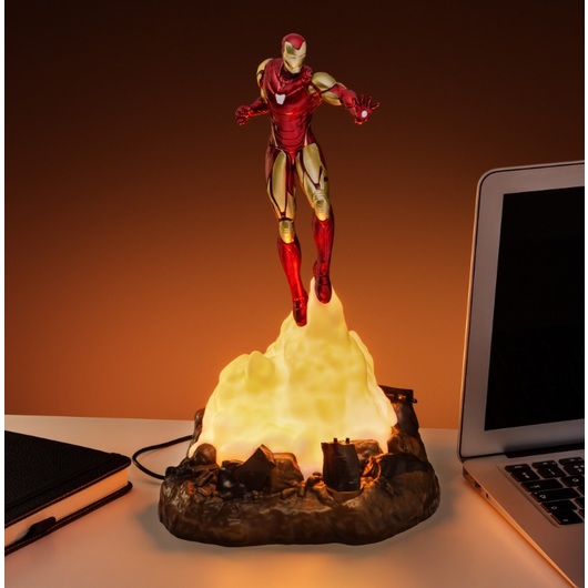 CANDEEIRO DIORAMA MARVEL IRON MAN